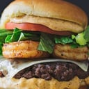 Foto de Camarón o Pescado Burguer
