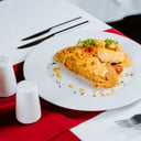Foto de SALMÓN EN SALSA DE LANGOSTINOS