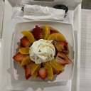 Foto de Waffle con helado.