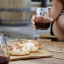 Foto de Vino Tirado de Rio Negro
