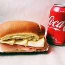 Foto de Pebete JyQ + Gaseosa chica