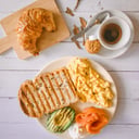 Foto de Desayuno New York con Salmon + Cafe