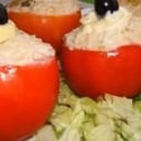 Foto de tomate relleno con ave