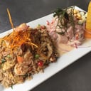 Foto de Ceviche de Pescado c/ Chaufa de Marisco
