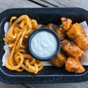 Foto de BONELESS & PAPAS