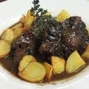 Foto de ESTOFADO DE RABO DE TORO CON PATATITAS