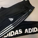 Foto de PANTALONERA ADIDAS DE TUBO