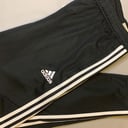 Foto de PANTALONERA ADIDAS DE TUBO 