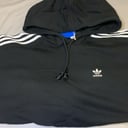 Foto de SUDADERA DE MUJER CORTA 