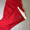 Foto de SHORT REBOOK
