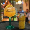 Foto de TROPICAL GIN