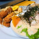 Foto de Cebiche + chicharrón