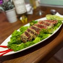 Foto de Tataki de Atun en salsa de Maracuya