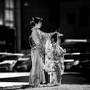 Foto de "Mom's Affection I"
