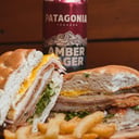 Foto de 2 Sandwich de Mila (pollo) con papas!!