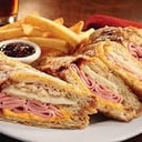 Foto de MonteCristo Sandwich 