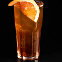 Foto de Cynar con pomelo o soda.