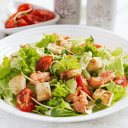 Foto de Ensalada César Con Filete De Salmón 