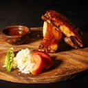 Foto de costillas de cerdo con salsa BBQ