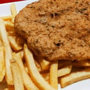 Foto de Milanesa Con Guarnicion a Eleccion