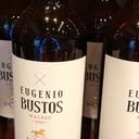Foto de Eugenio bustos Malbec 