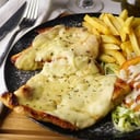 Foto de PECHUGA DE POLLO GRATINADO 