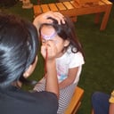 Foto de Caritas pintadas