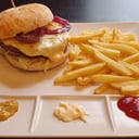 Foto de Hamburguesa con Queso Doble