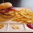 Foto de Hamburguesa de Tocineta Doble