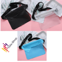 Foto de Bolsa impermeable para celular y accesorios.