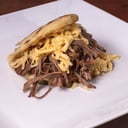 Foto de Arepa mechada queso