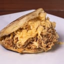 Foto de Arepa pollo queso