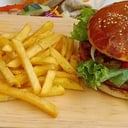 Foto de HAMBURGUESA DE TOP SIRLOIN SENCILLA
