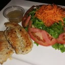 Foto de Pollo a la Plancha con Ensalada Verde