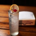 Foto de Tom Collins.