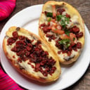 Foto de Molletes con jamón y/o chorizo