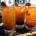 Foto de 3 MICHELADAS (X)