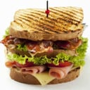 Foto de SÁNDWICH CLUB.