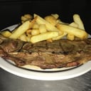 Foto de Bocado a la parrilla con Papas 