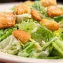 Foto de Caesar a tu estilo: Clasica, de Pollo
