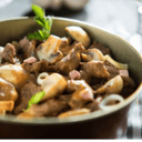 Foto de STROGONOFF DE VACUNO/ BEEF STROGONOFF