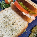 Foto de Ave, palta, tomate y mayo