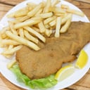 Foto de Milanesa con papas fritas