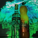 Foto de Smirnoff Lulo Botella x 700 ml mas jugo Cifrut 1700 ml