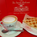 Foto de Café con leche + tostado