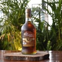 Foto de RON MEDELLIN DORADO BOTELLA