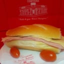Foto de Jamón y queso O Jamón y Tomate 
