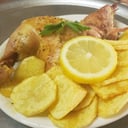 Foto de PATA  MUSLO  AL  HORNO  con  guarnicion 