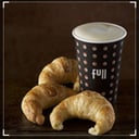 Foto de Café chico solo + 3 medias lunas (PROMO FULL SALE)