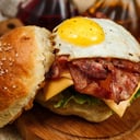 Foto de MUNDANO BURGER ++GASEOSA DE 355 ML